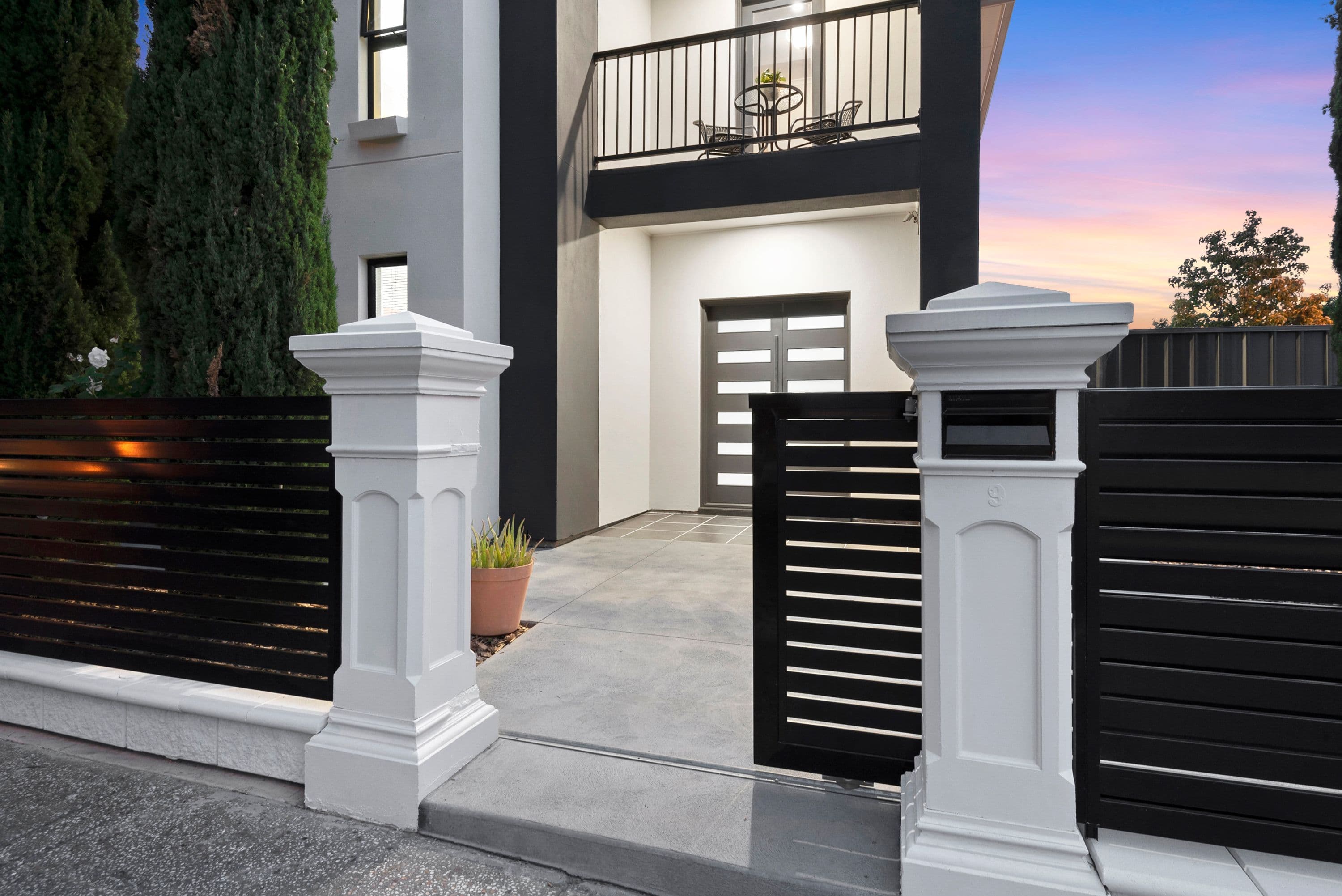 9 Harvey Circuit, Mawson Lakes SA 5095, Mawson Lakes - Thumbnail 2