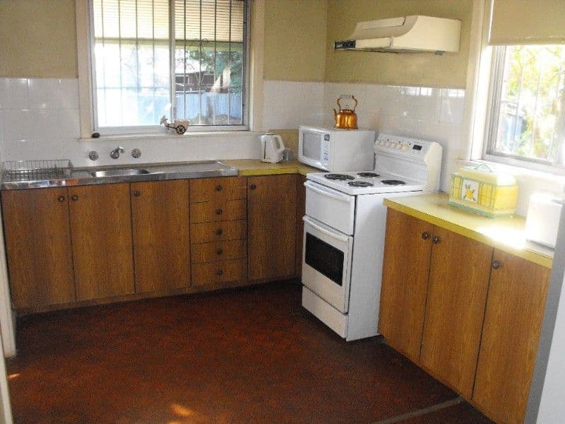 65 Evaline Street, CAMPSIE NSW 2194, Campsie - Thumbnail 4