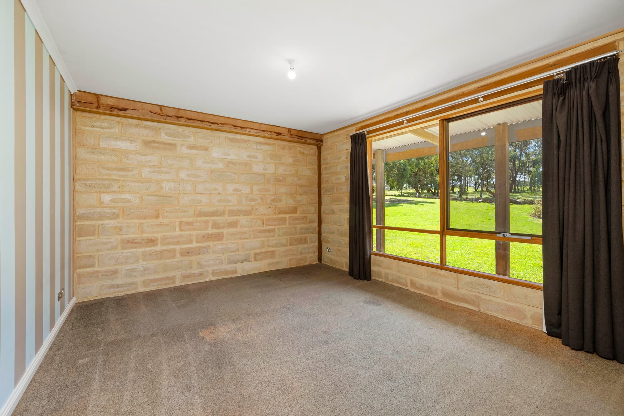 101 Highfield Drive, LANGWARRIN SOUTH, Langwarrin South - Thumbnail 6