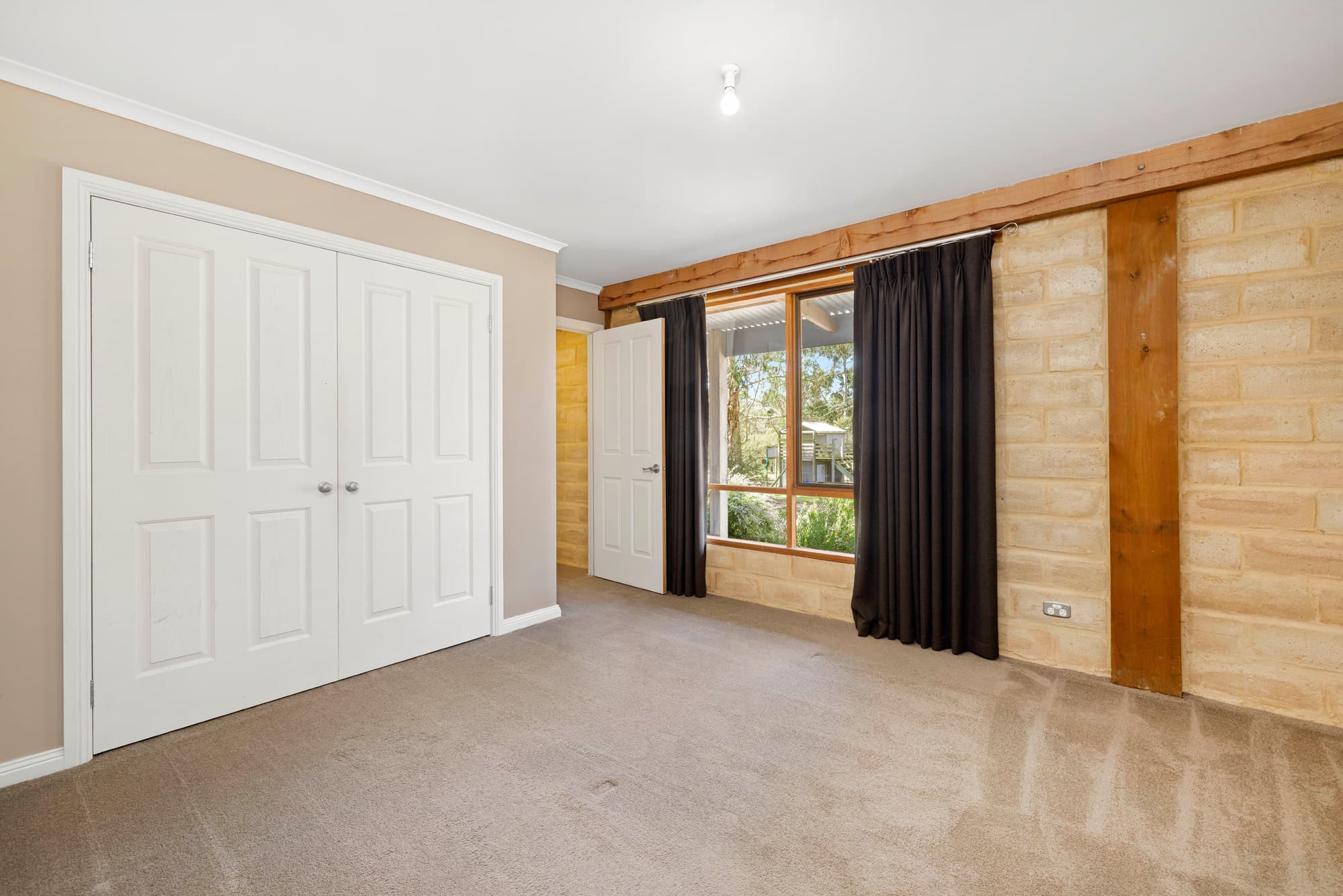 101 Highfield Drive, LANGWARRIN SOUTH, Langwarrin South - Thumbnail 8