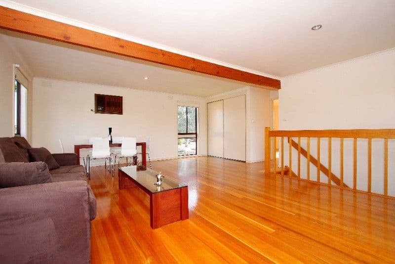 9 Sandhurst Crescent, BUNDOORA VIC 3083, Bundoora - Thumbnail 3