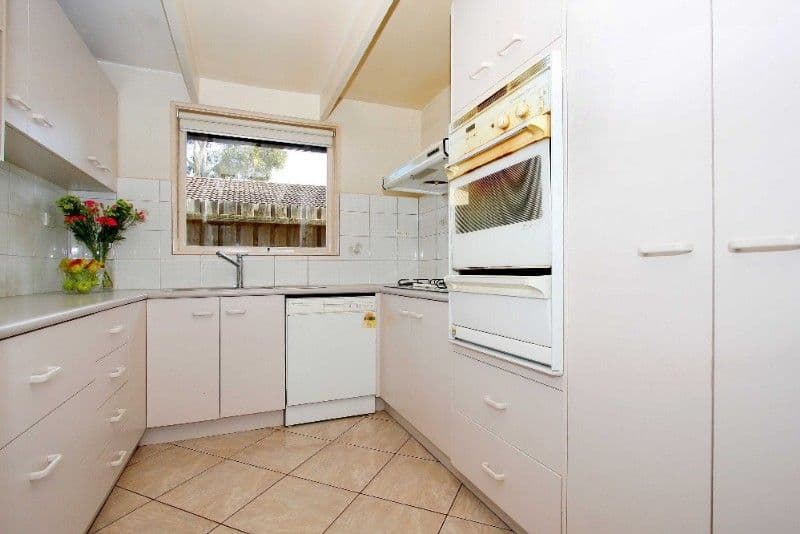 9 Sandhurst Crescent, BUNDOORA VIC 3083, Bundoora - Thumbnail 6
