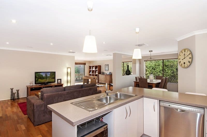 2 Katies Place, CARRUM DOWNS VIC 3201, Carrum Downs - Thumbnail 3
