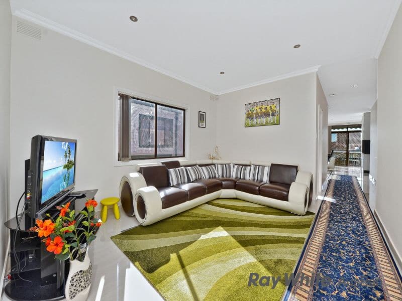 78 Columbine Avenue, Punchbowl - Thumbnail 3