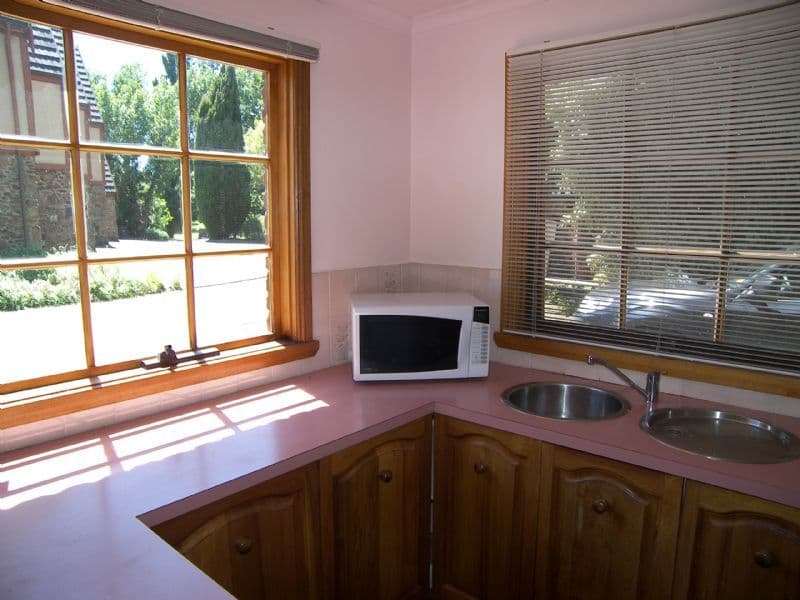 15 Alanvale Road, NEWNHAM TAS 7248, Newnham - Thumbnail 2