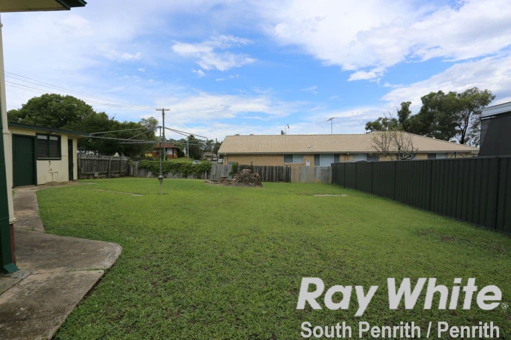 9 Glenview Street, St Marys NSW 2760, St Marys - Thumbnail 2