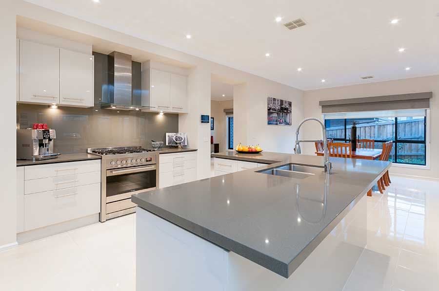 4 Fitzjohns Drive, BUNDOORA VIC 3083, Bundoora - Thumbnail 8