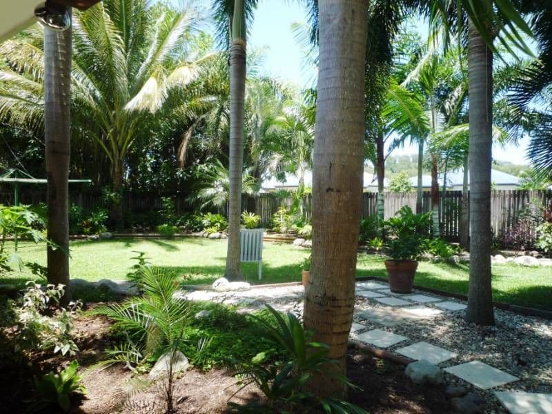 4 CYPREA Close, TRINITY BEACH QLD 4879, Trinity Beach - Thumbnail 2