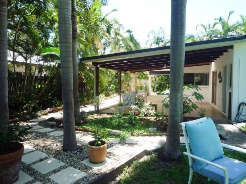 4 CYPREA Close, TRINITY BEACH QLD 4879, Trinity Beach - Thumbnail 3