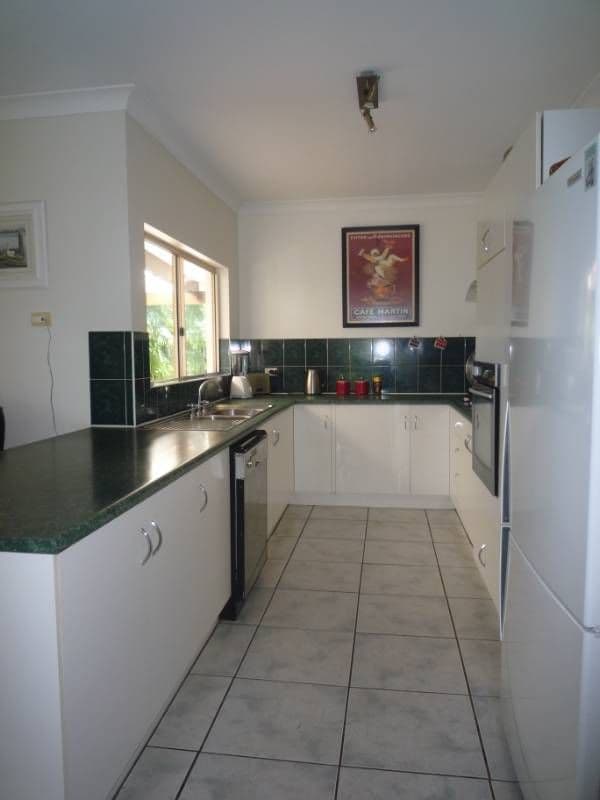 4 CYPREA Close, TRINITY BEACH QLD 4879, Trinity Beach - Thumbnail 5