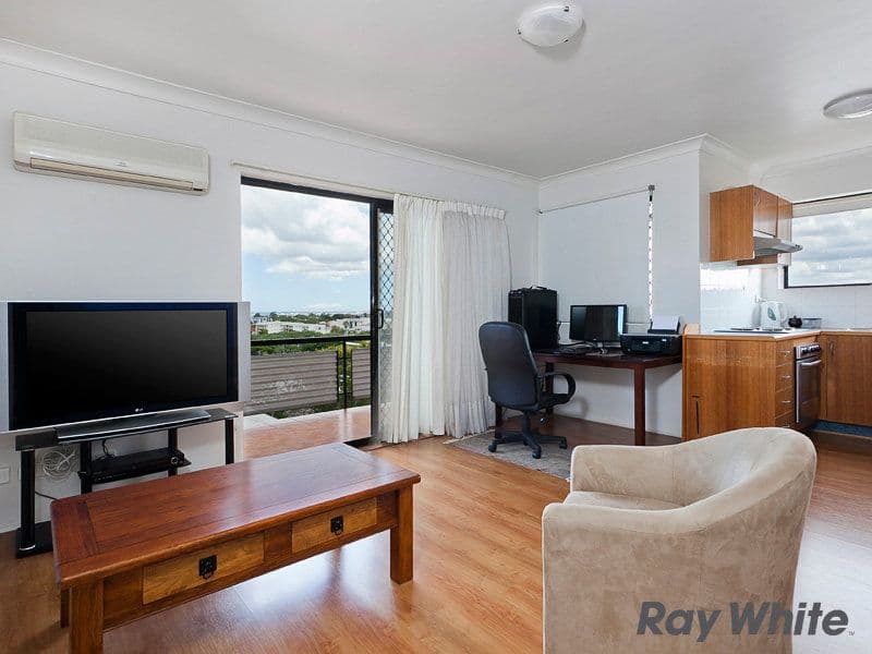 8 Oxenham Street, NUNDAH QLD 4012, Nundah - Thumbnail 7