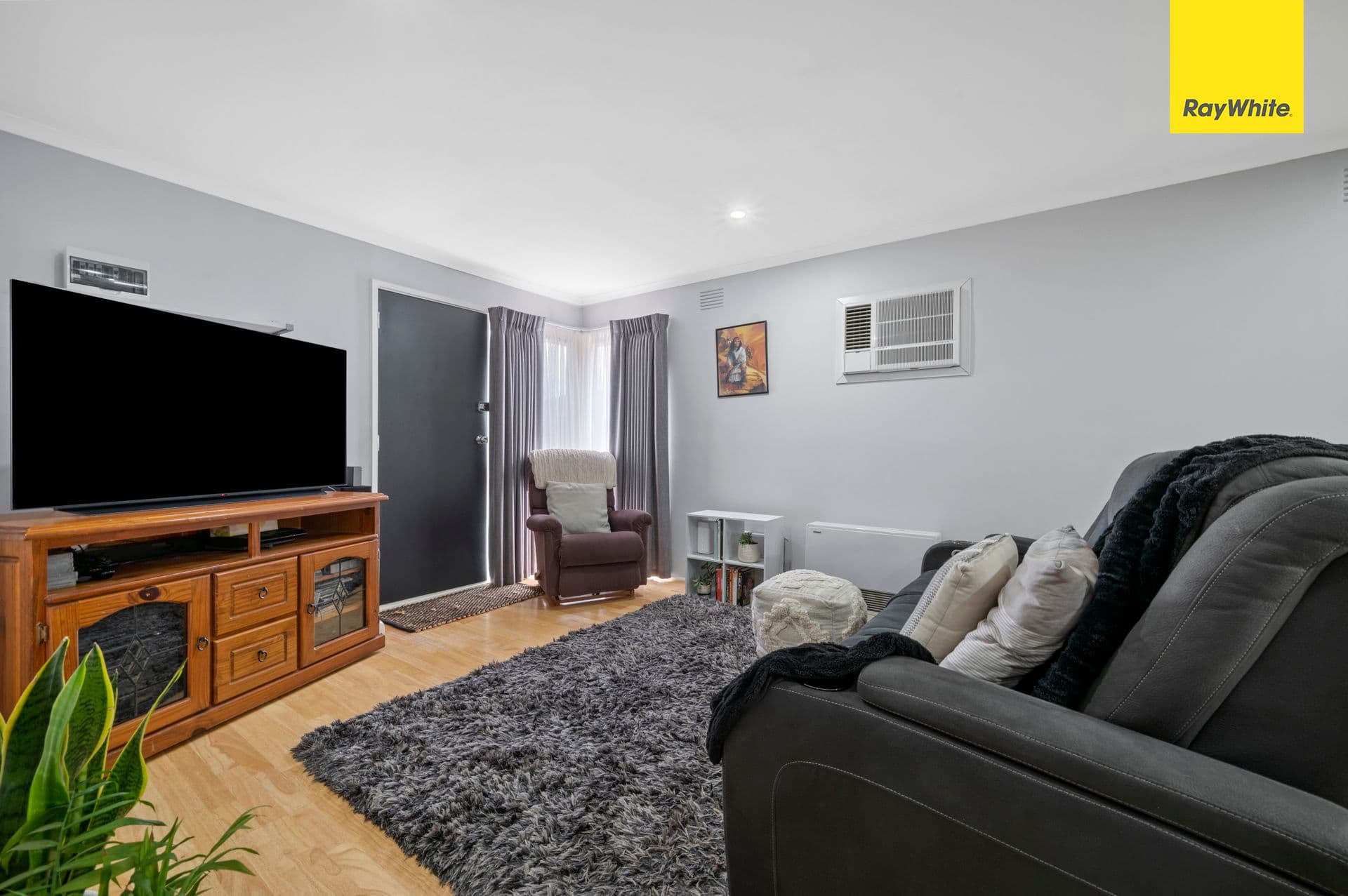 43-45 Staughton Street, Melton South VIC 3338, Melton South - Thumbnail 8