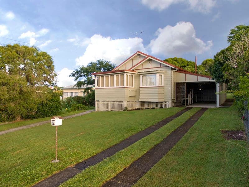 23  Akala Street, CAMP HILL QLD 4152, Camp Hill - Thumbnail 2