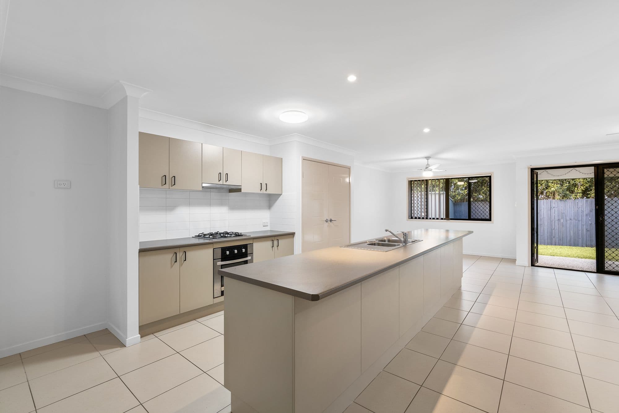 11 Palmer Street, North Lakes QLD 4509, North Lakes - Thumbnail 8