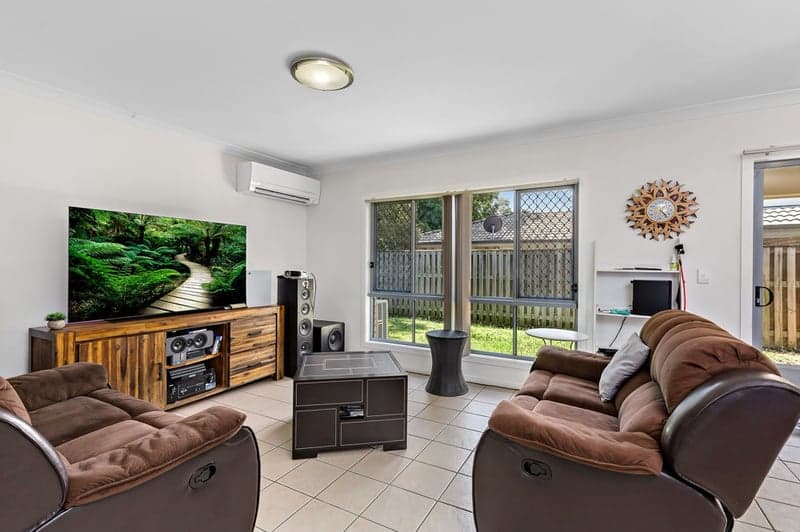 19 Melbury Street, Browns Plains - Thumbnail 2