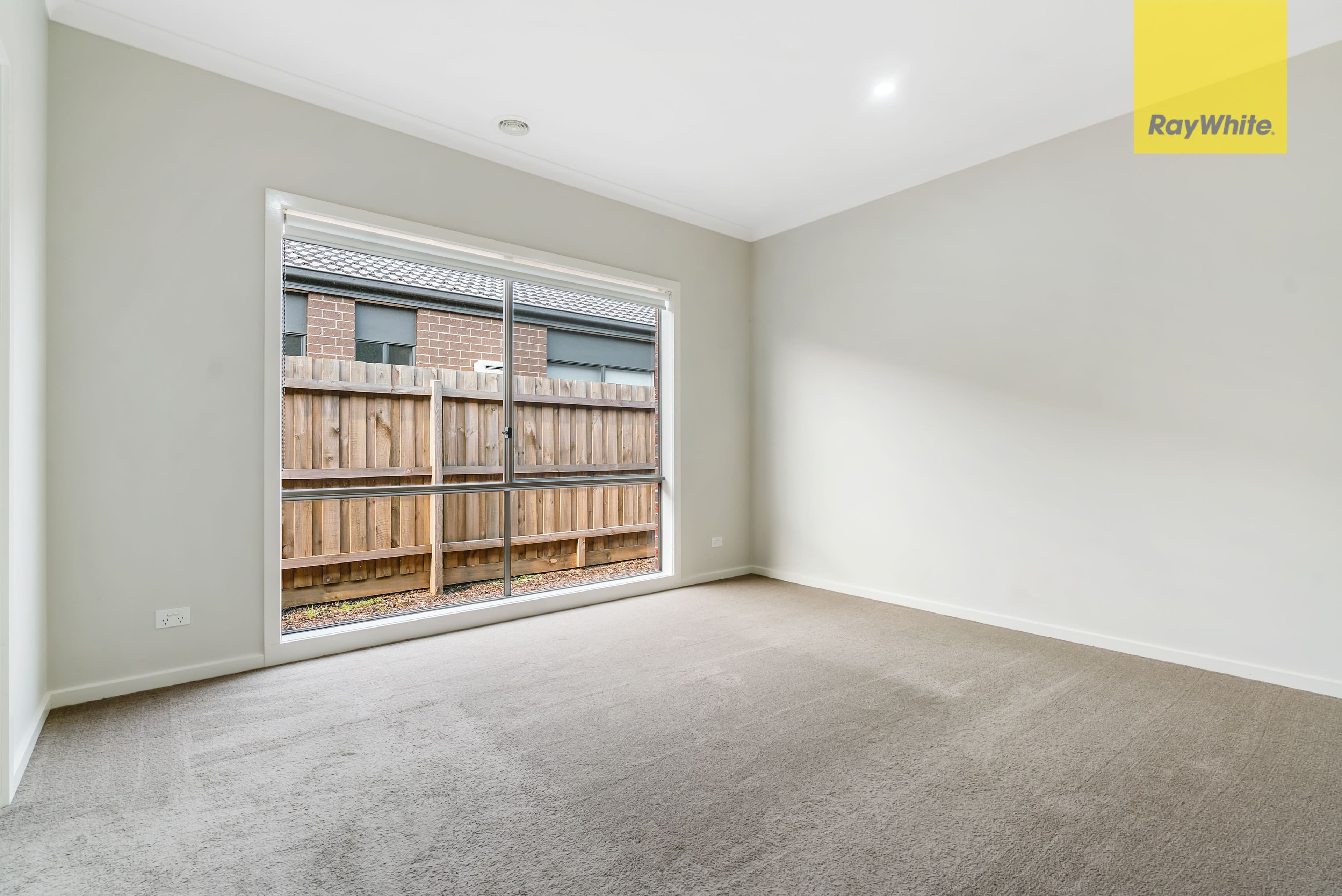 18 Melanda Road, Melton South VIC 3338, Melton South - Thumbnail 3