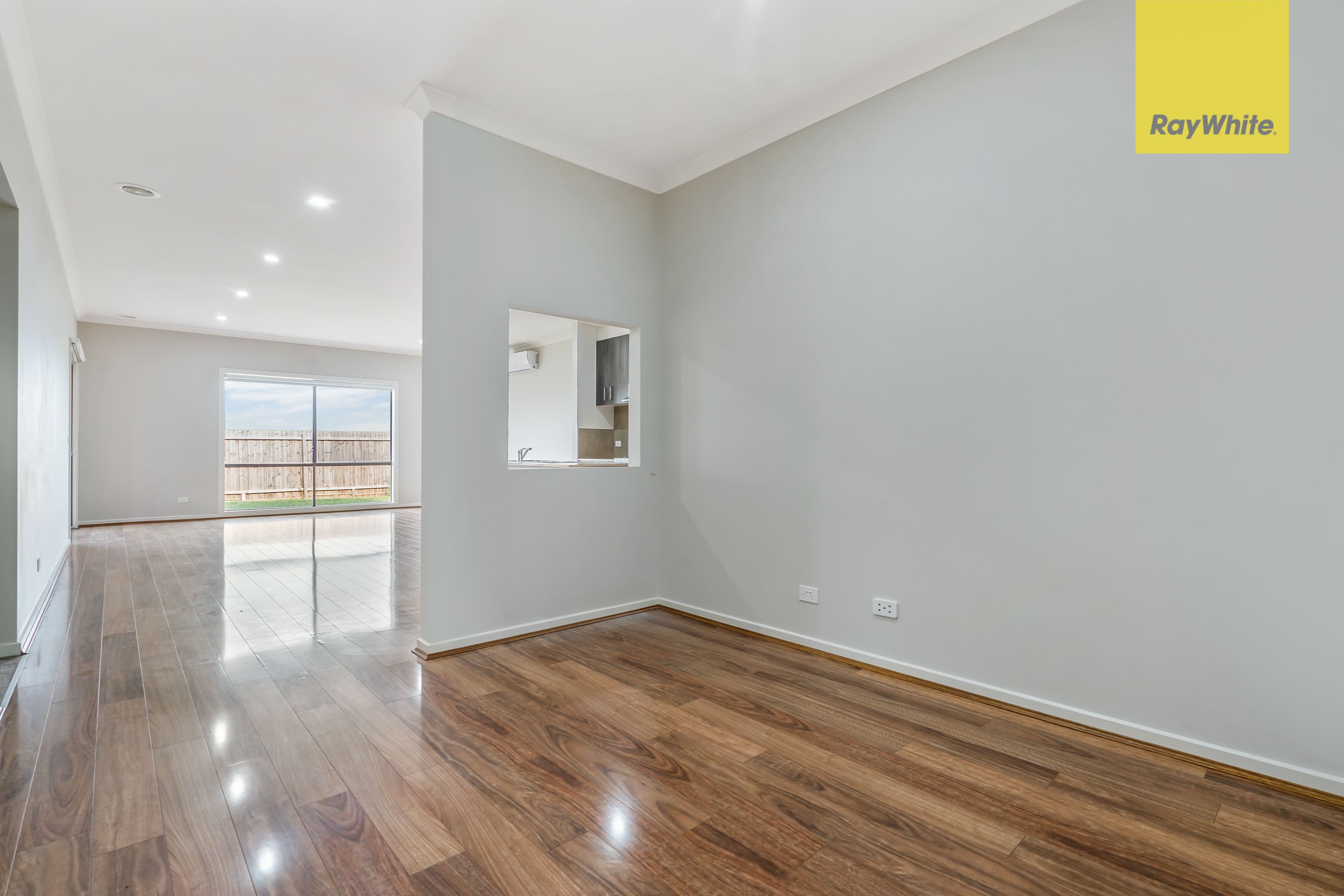 18 Melanda Road, Melton South VIC 3338, Melton South - Thumbnail 6