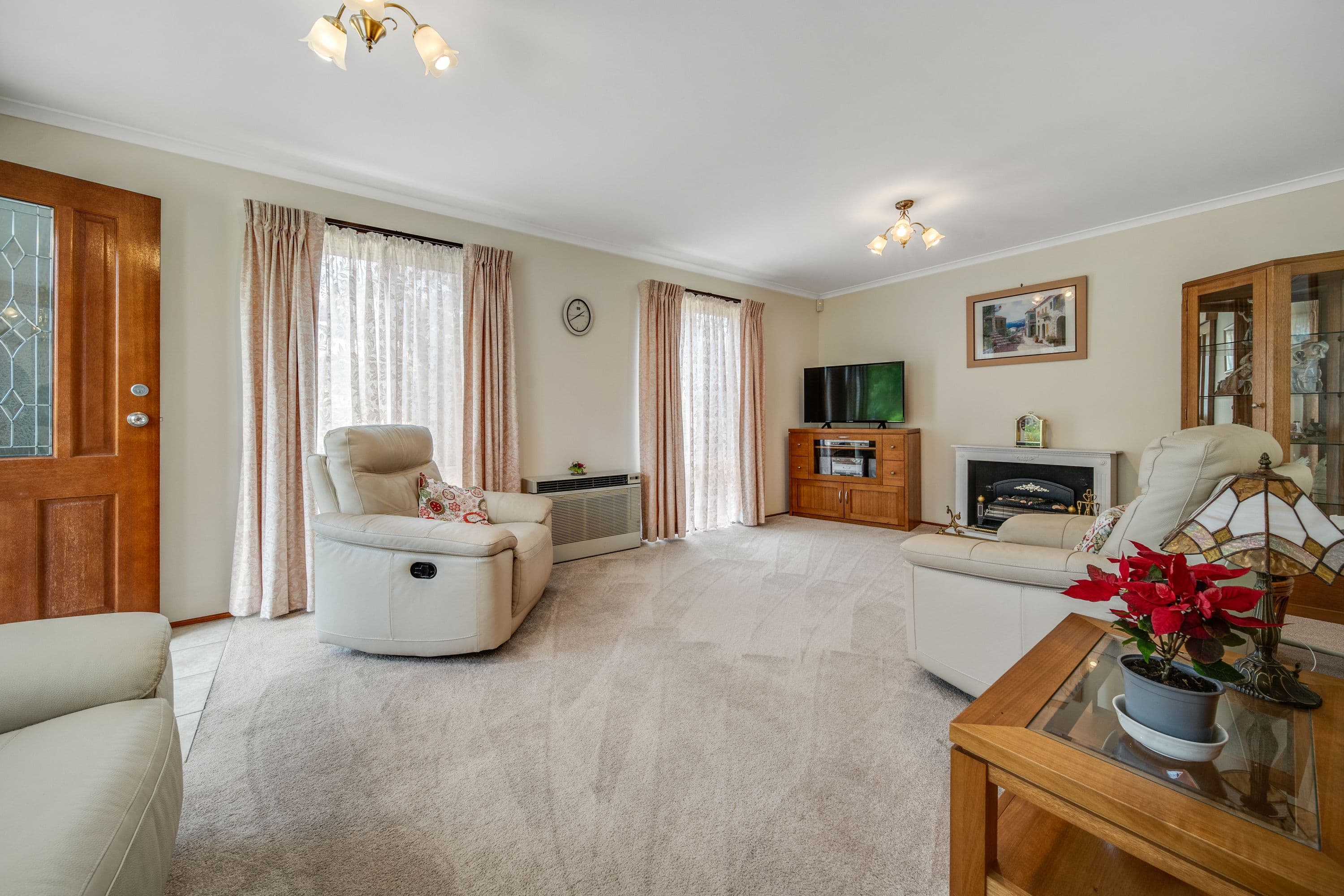 8 Collicott Circuit, Macquarie ACT 2614, Macquarie - Thumbnail 3