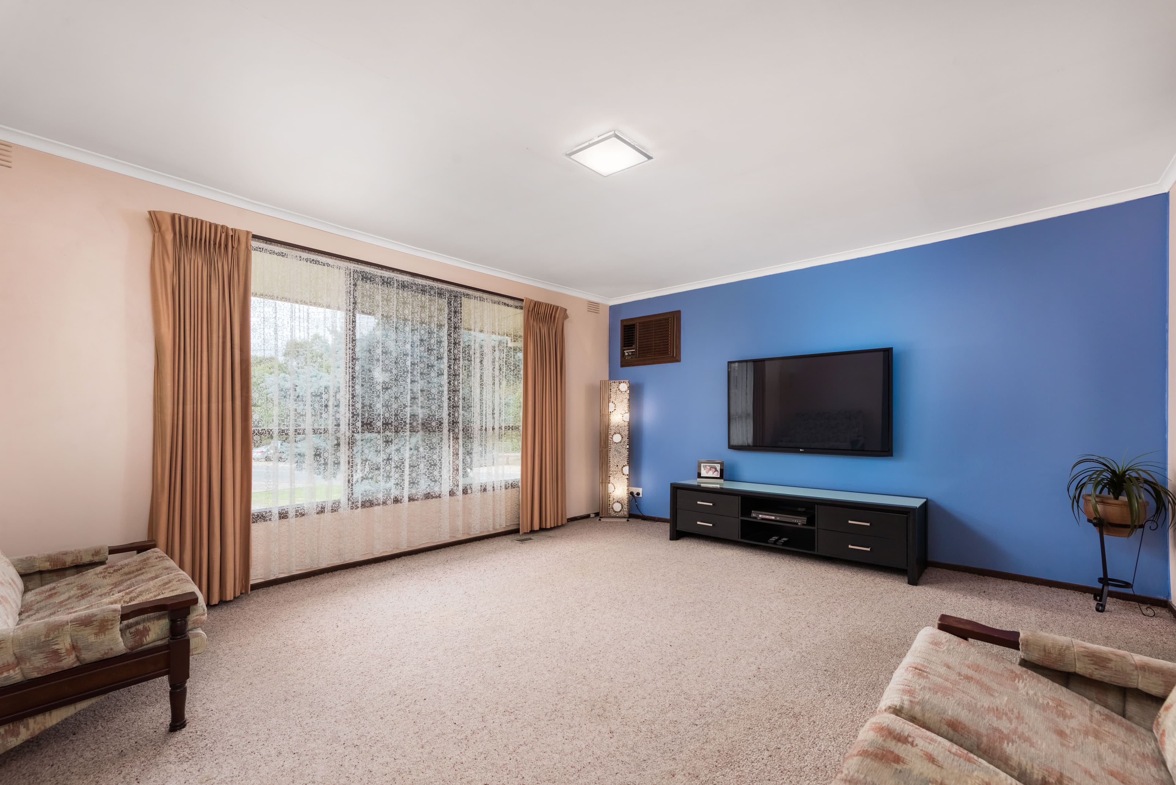 92 McLeans Road, Bundoora VIC 3083, Bundoora - Thumbnail 2