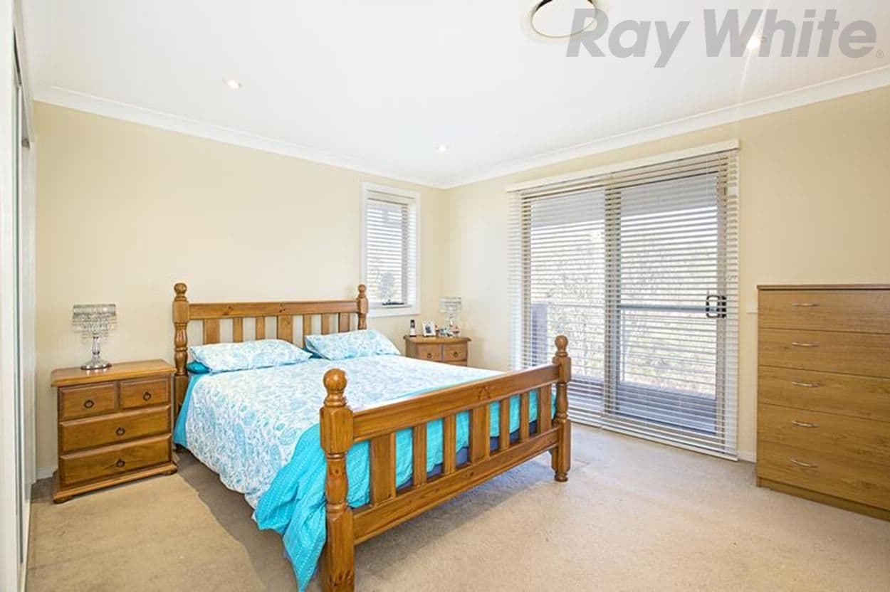 12 Montefiore Avenue, WEST HOXTON NSW 2171, West Hoxton - Thumbnail 8