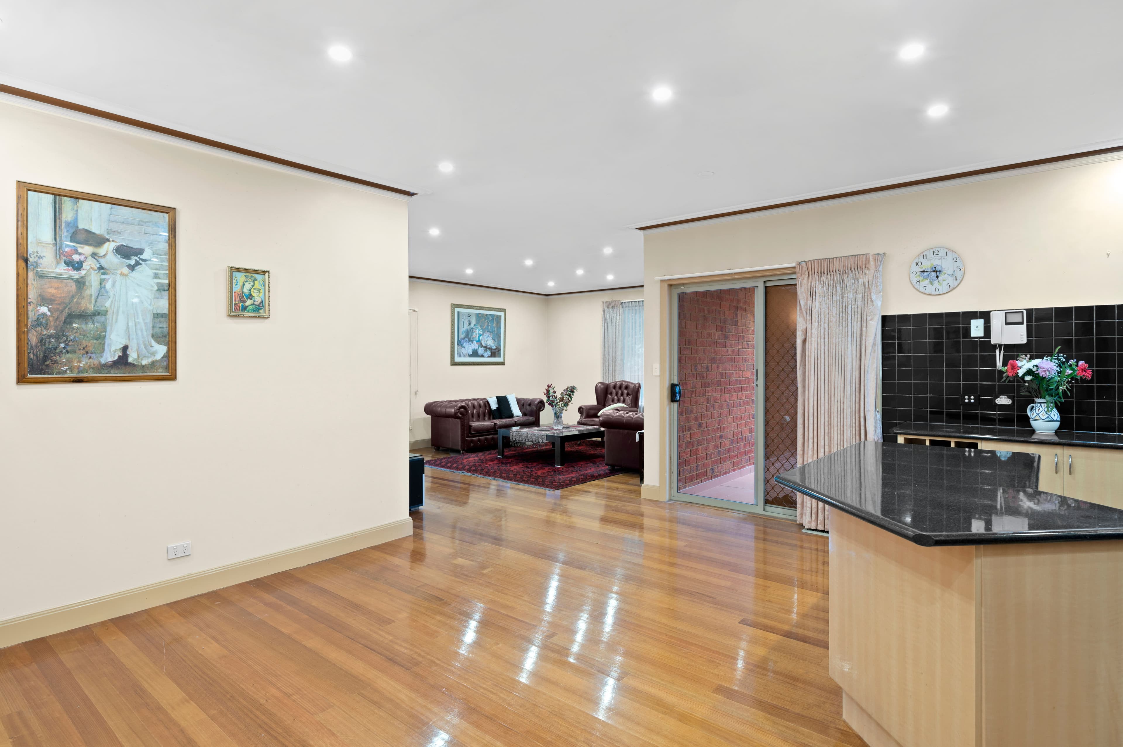 7 Celeste Place, South Morang VIC 3752, South Morang - Thumbnail 4
