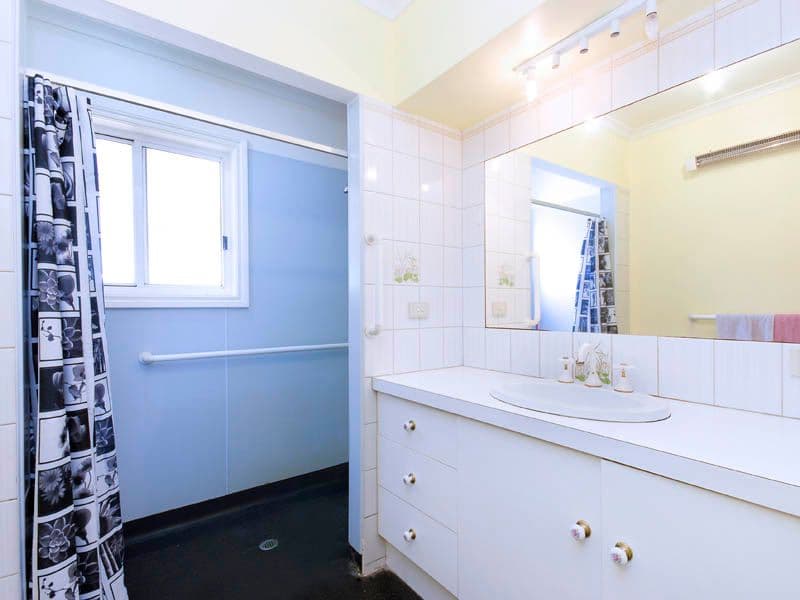 11 Autumn Street, BELMONT VIC 3216, Belmont - Thumbnail 6