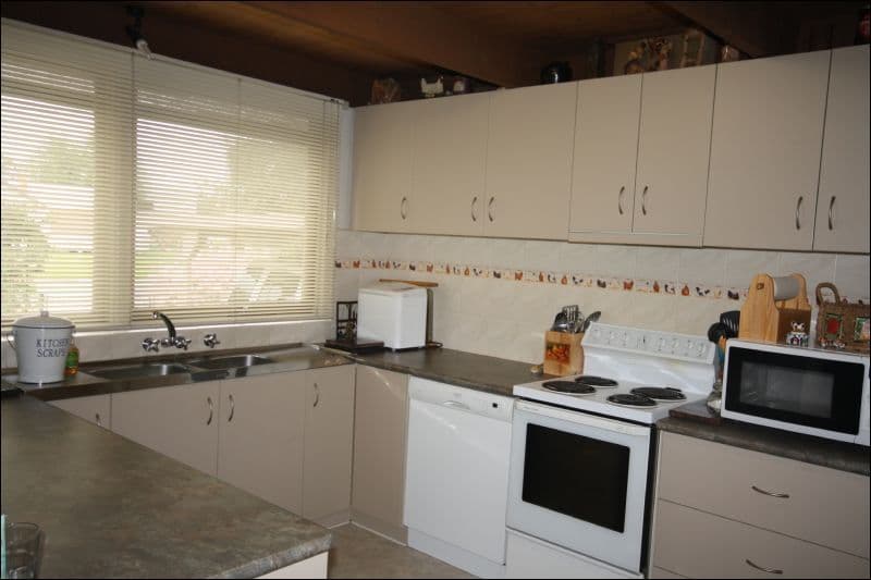 100 Bayne Street, ROCHESTER VIC 3561, Rochester - Thumbnail 6