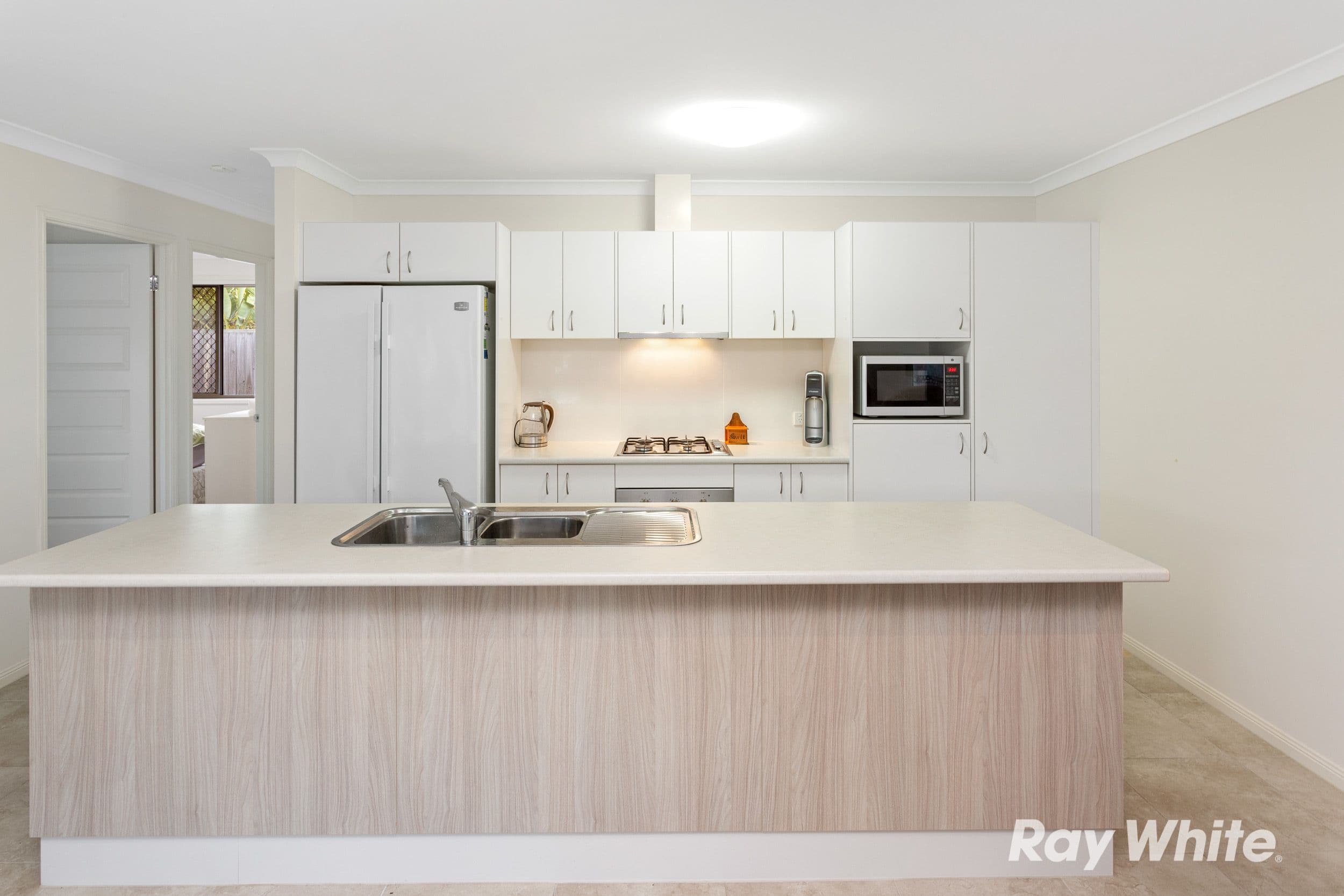 25 Huggins Avenue, Yarrabilba QLD 4207, Yarrabilba - Thumbnail 2