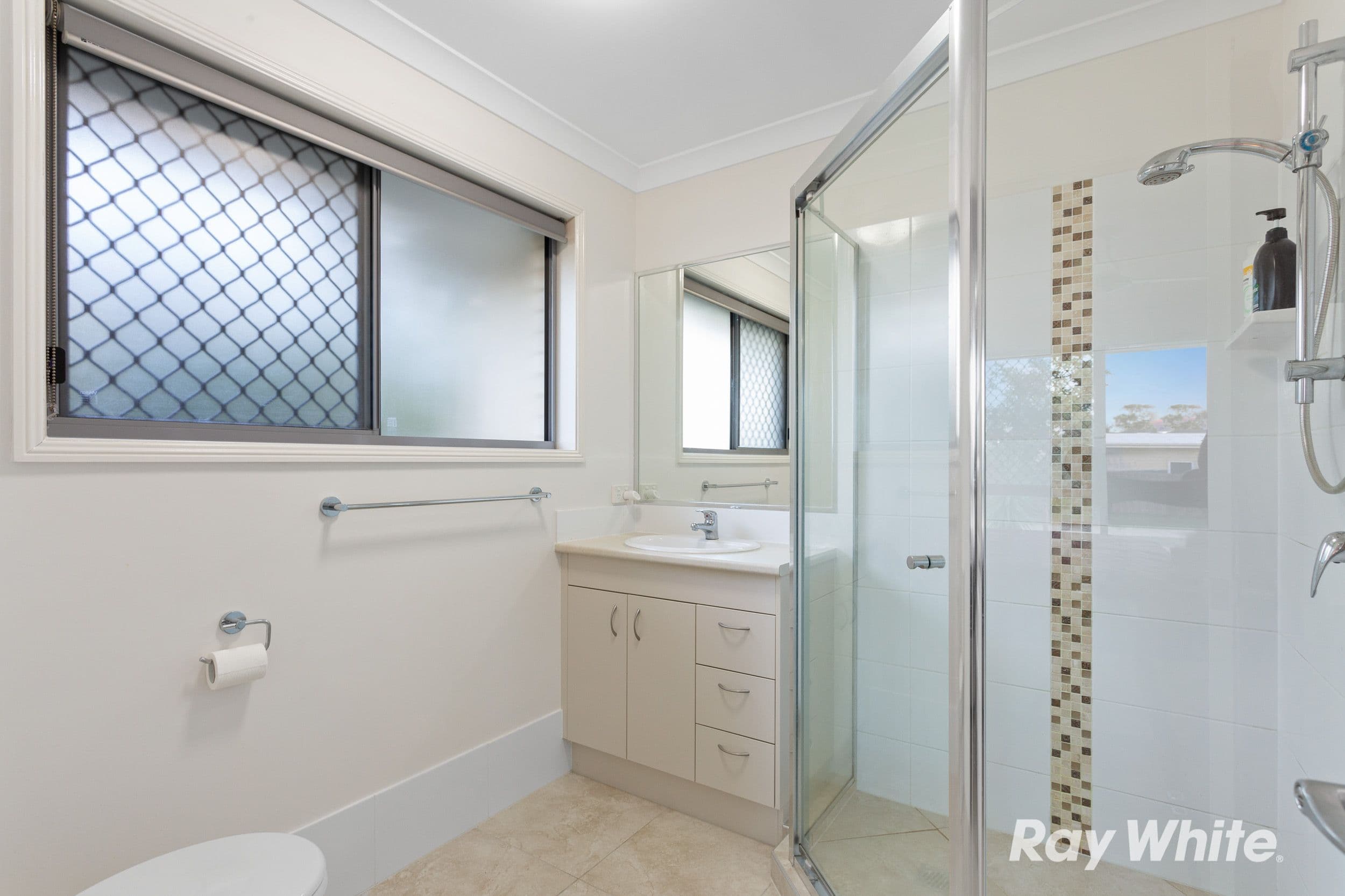 25 Huggins Avenue, Yarrabilba QLD 4207, Yarrabilba - Thumbnail 6