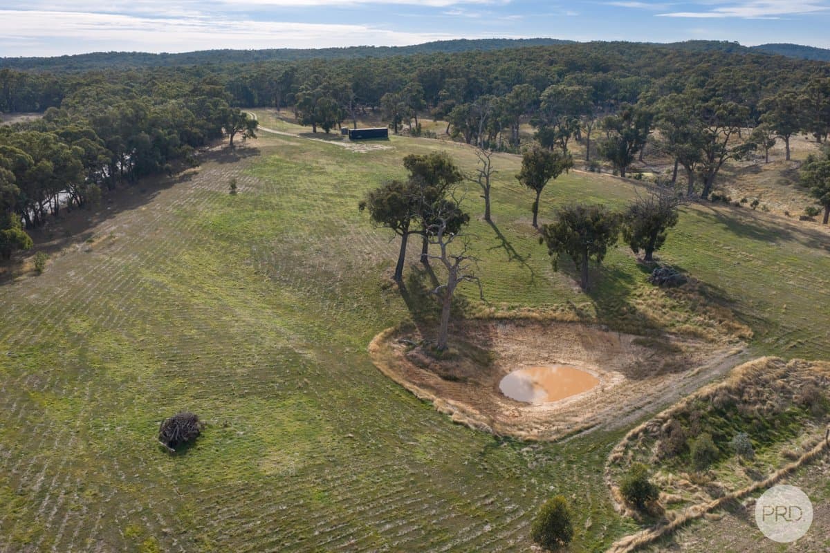 1 Ellis Road, BEAUFORT VIC 3373, Beaufort - Thumbnail 8