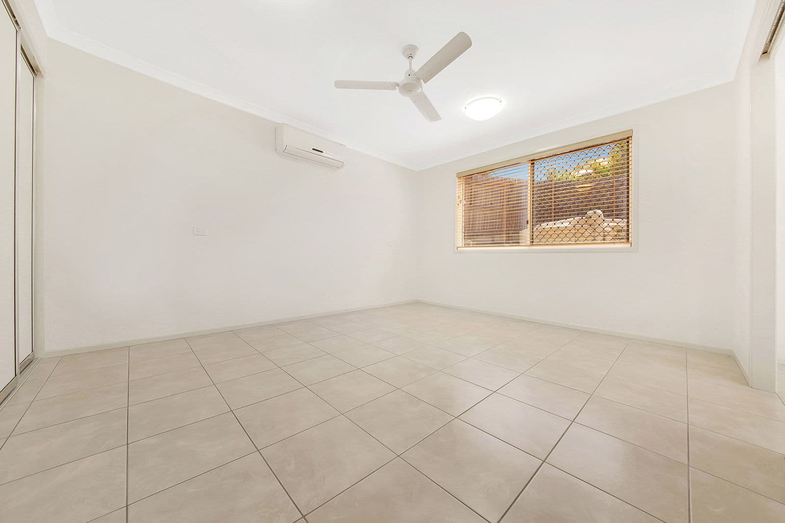 24 Liriope Drive, Kirkwood QLD 4680, Kirkwood - Thumbnail 6