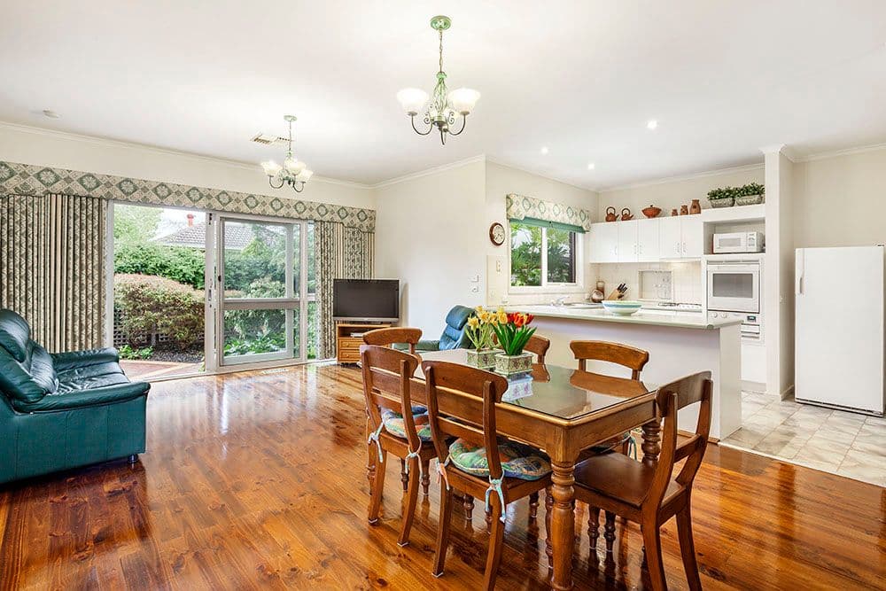 38 Landscape Drive, DONCASTER EAST VIC 3109, Doncaster East - Thumbnail 2