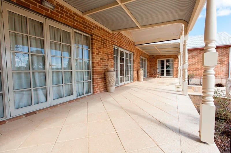 56 Murray Grey Circle, LOWER CHITTERING WA 6084, Lower Chittering - Thumbnail 3