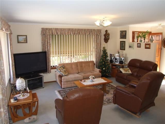 42 Walton Street, COWES VIC 3922, Cowes - Thumbnail 2