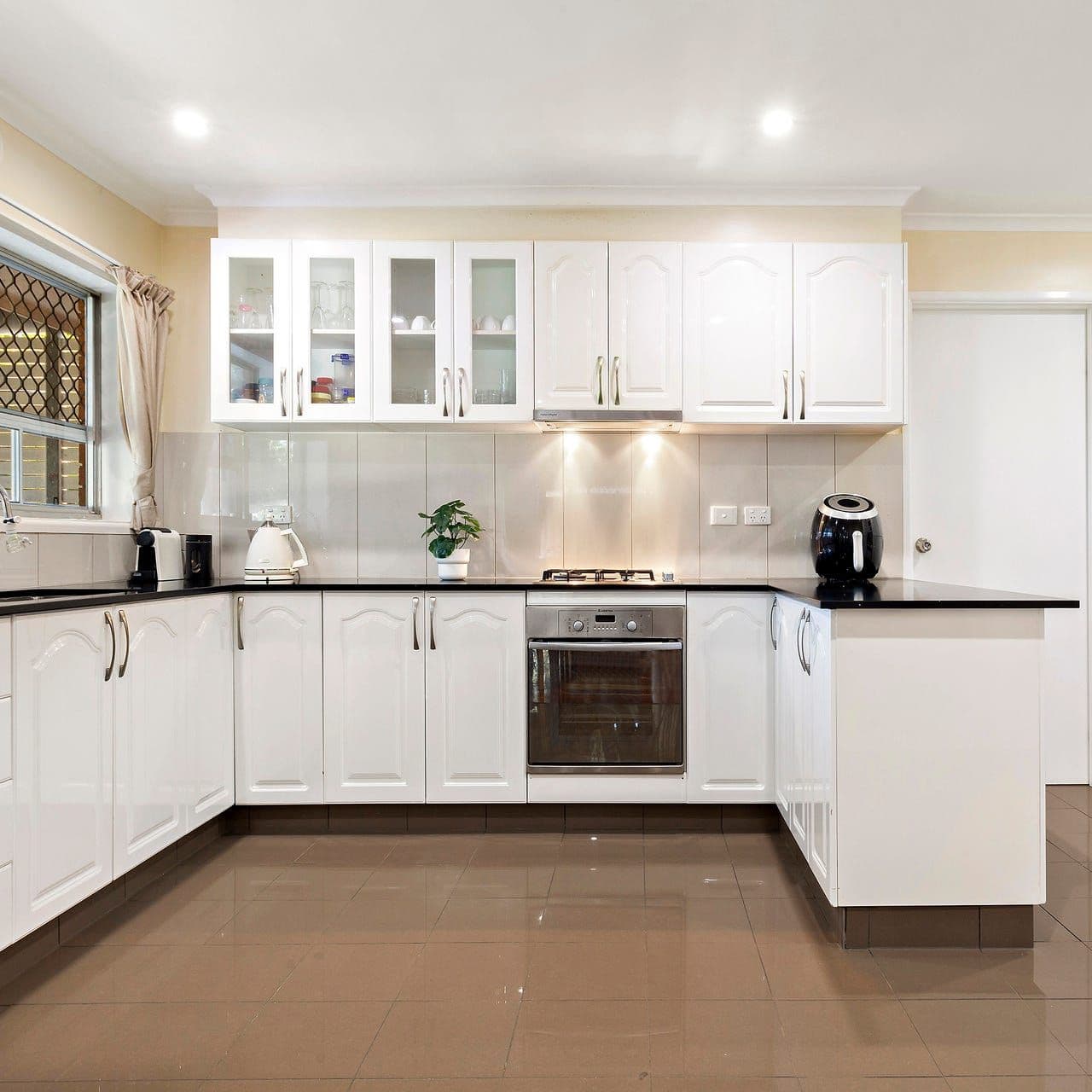 9 Kallista Road, Rochedale South QLD 4123, Rochedale South - Thumbnail 4