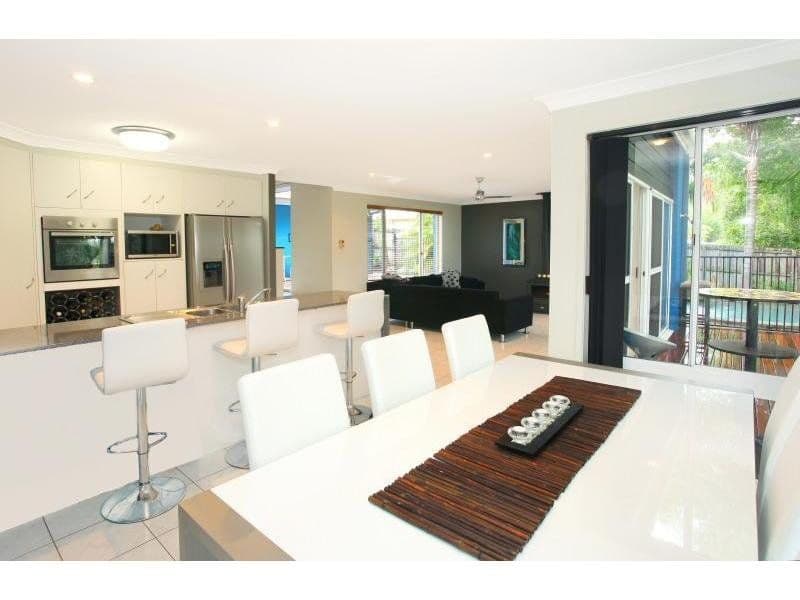 19 Haddon Court, CARRARA QLD 4211, Carrara - Thumbnail 8