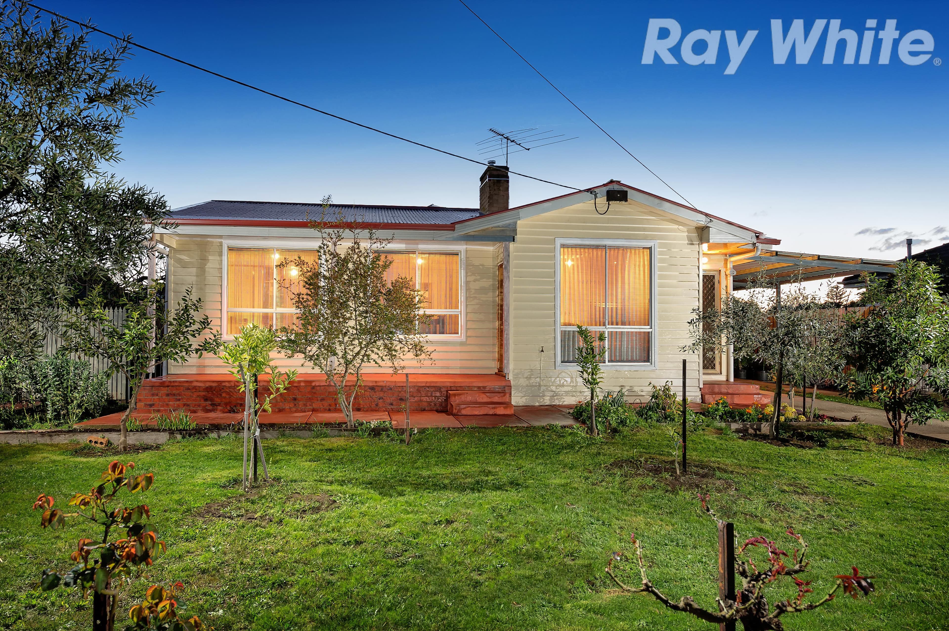 5 Wimmera Avenue, Reservoir VIC 3073, Reservoir - Thumbnail 3
