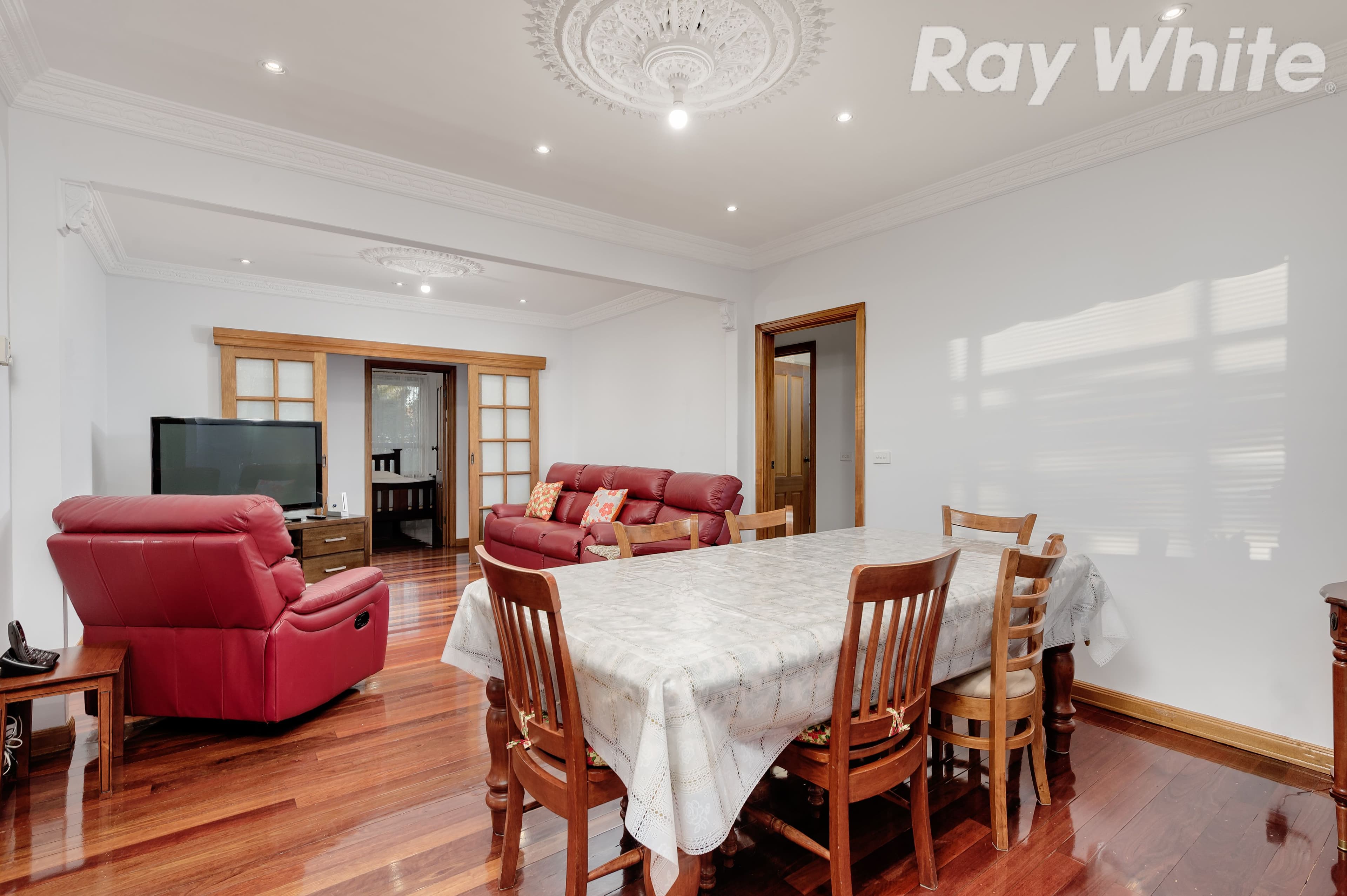 5 Wimmera Avenue, Reservoir VIC 3073, Reservoir - Thumbnail 8