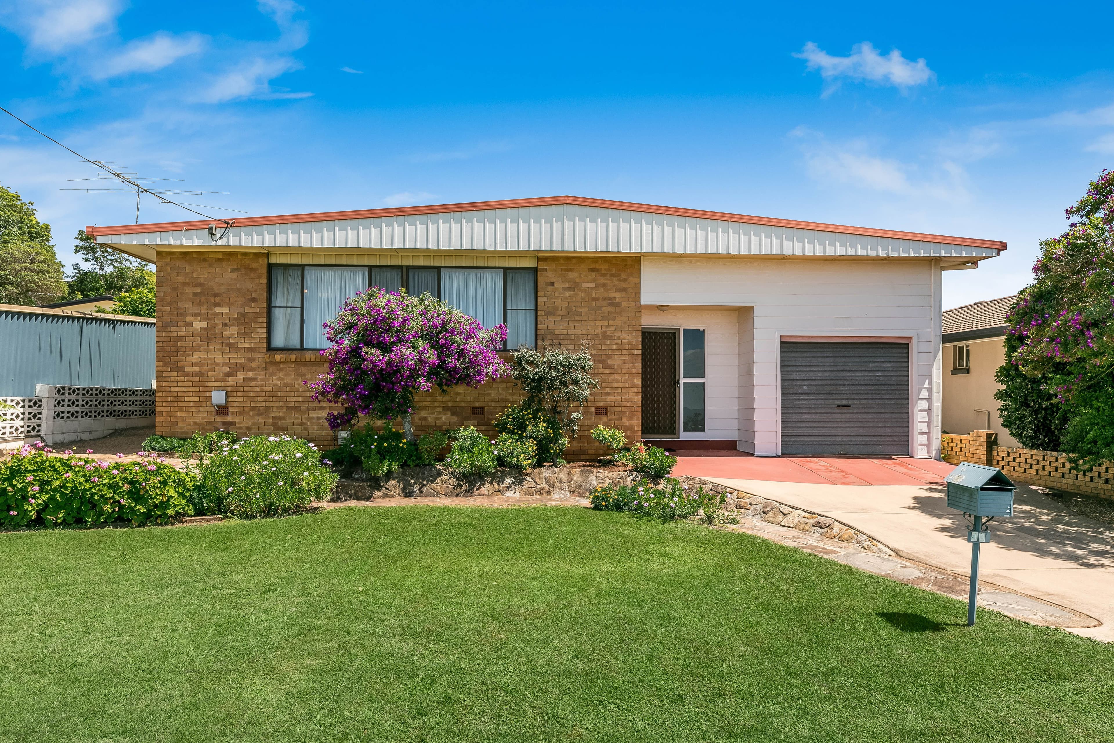 43 Martini Street, Mount Lofty QLD 4350, Mount Lofty - Image 1
