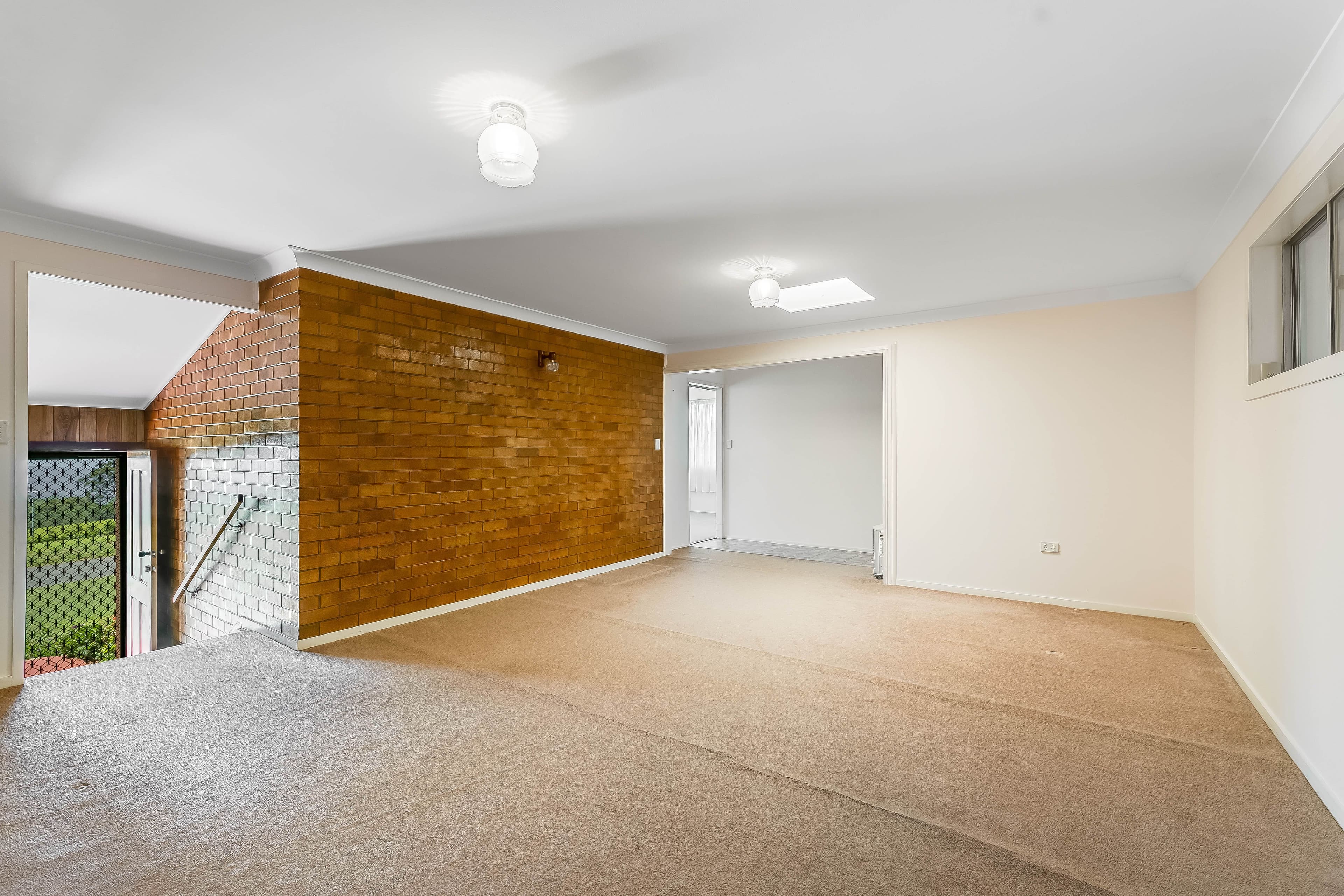 43 Martini Street, Mount Lofty QLD 4350, Mount Lofty - Thumbnail 5