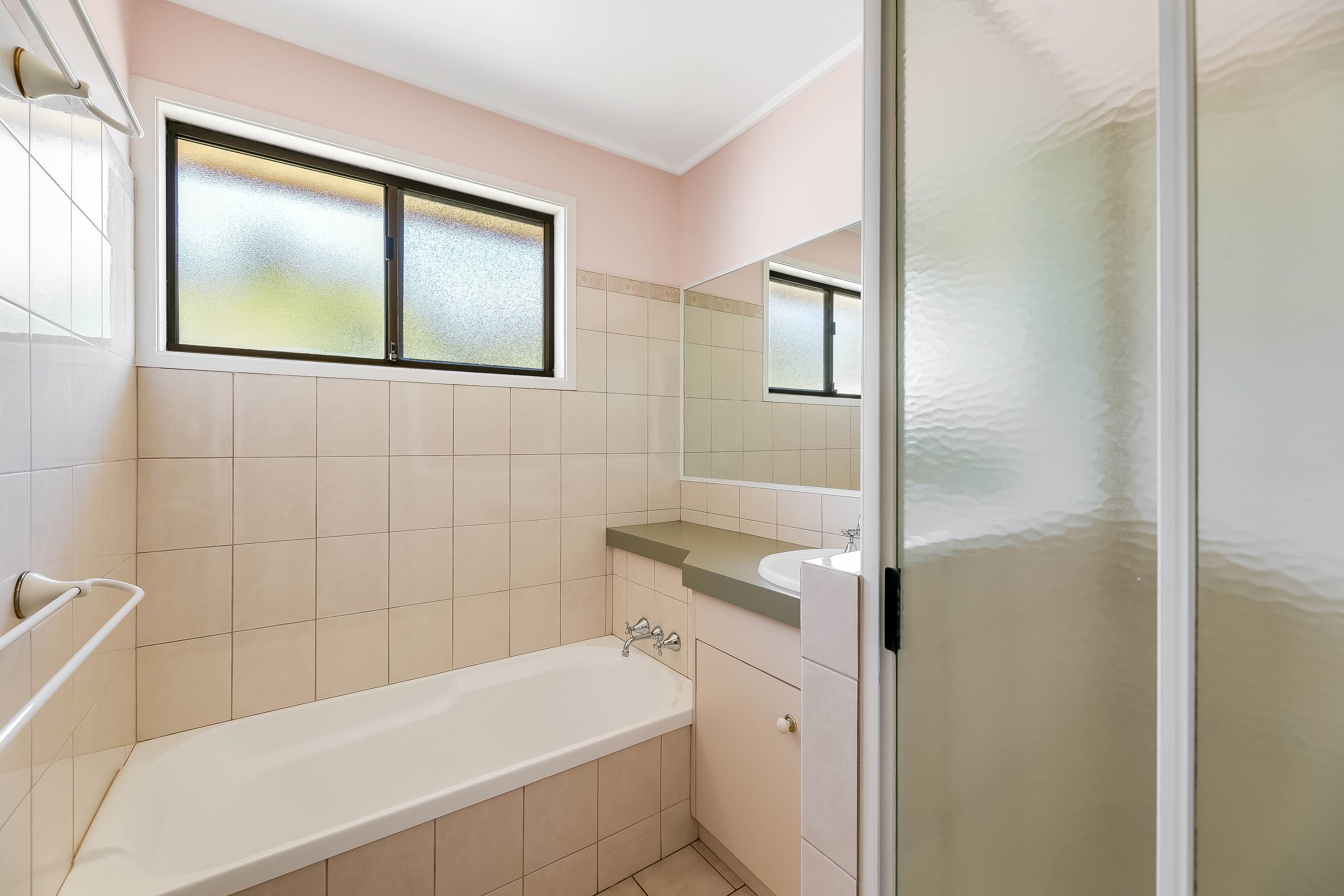 43 Martini Street, Mount Lofty QLD 4350, Mount Lofty - Thumbnail 7