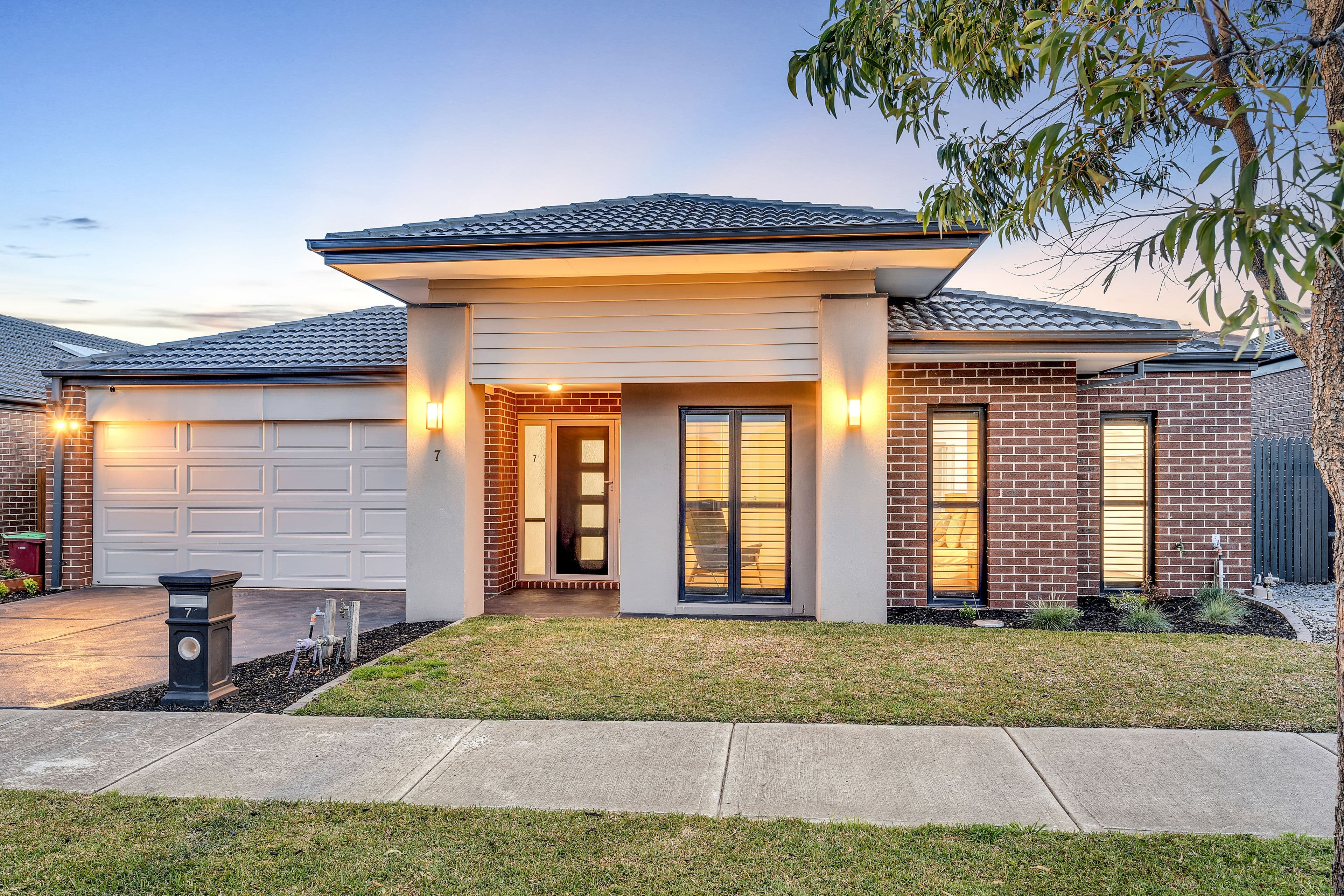 7 Scotney Road, Craigieburn VIC 3064, Craigieburn - Image 1