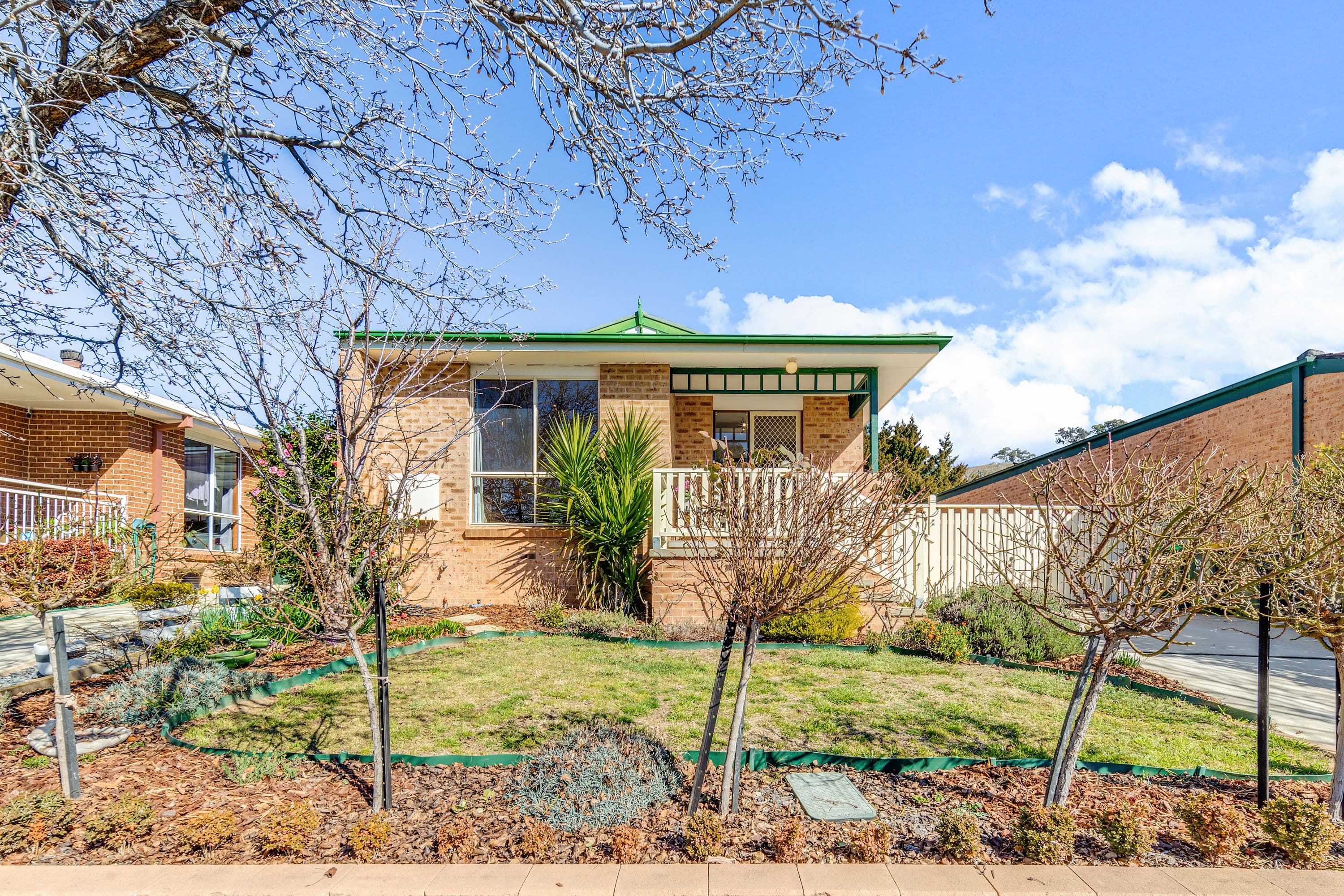 8 Thurgood Court, Gordon ACT 2906, Gordon - Thumbnail 2