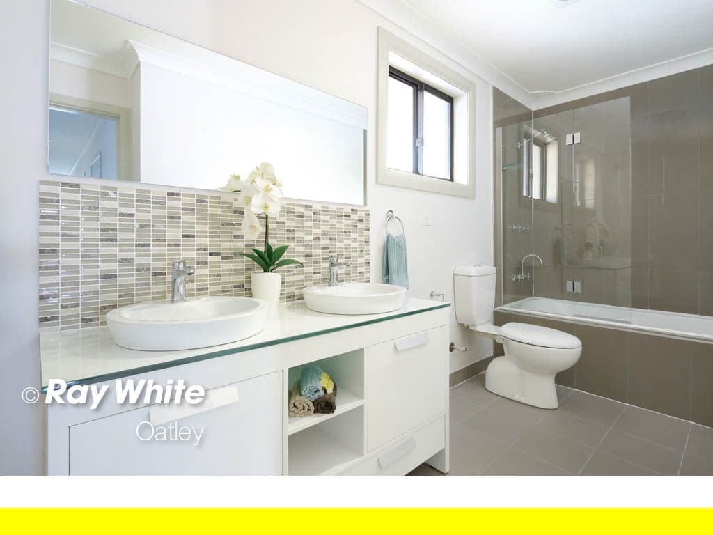 32 Koorabel Street, Lugarno NSW 2210, Lugarno - Thumbnail 8
