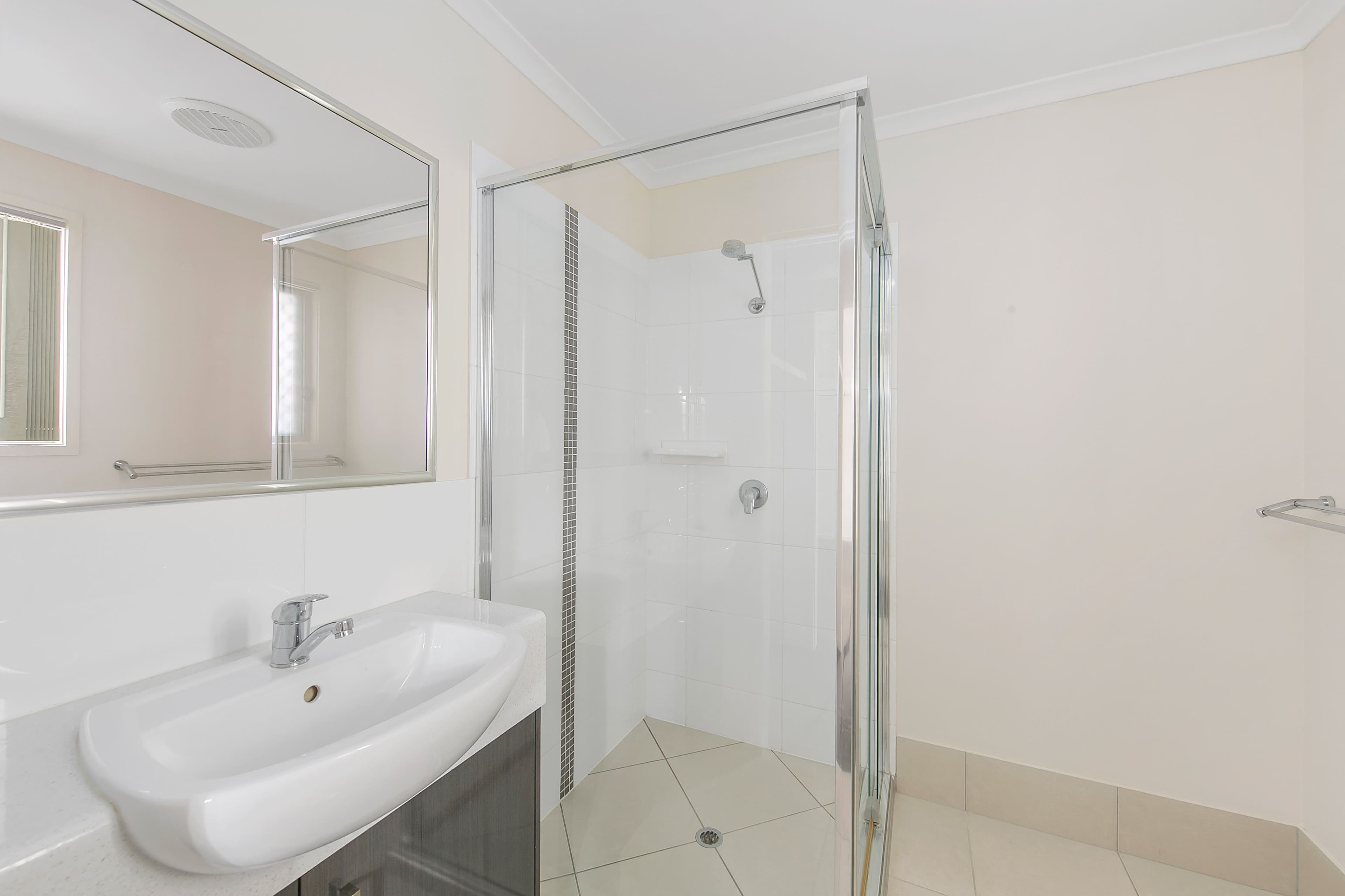 24 Kidston Crescent, Warner QLD 4500, Warner - Thumbnail 8