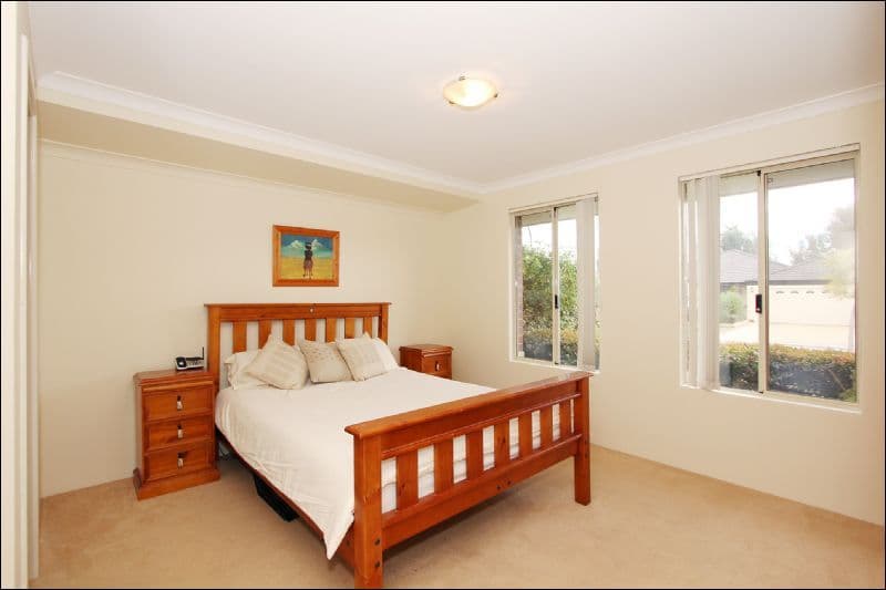 42 Lansdowne Entrance, CANNING VALE WA 6155, Canning Vale - Thumbnail 6