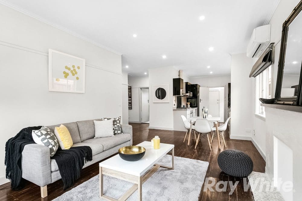 30 Goulburn Avenue, Reservoir VIC 3073, Reservoir - Thumbnail 4