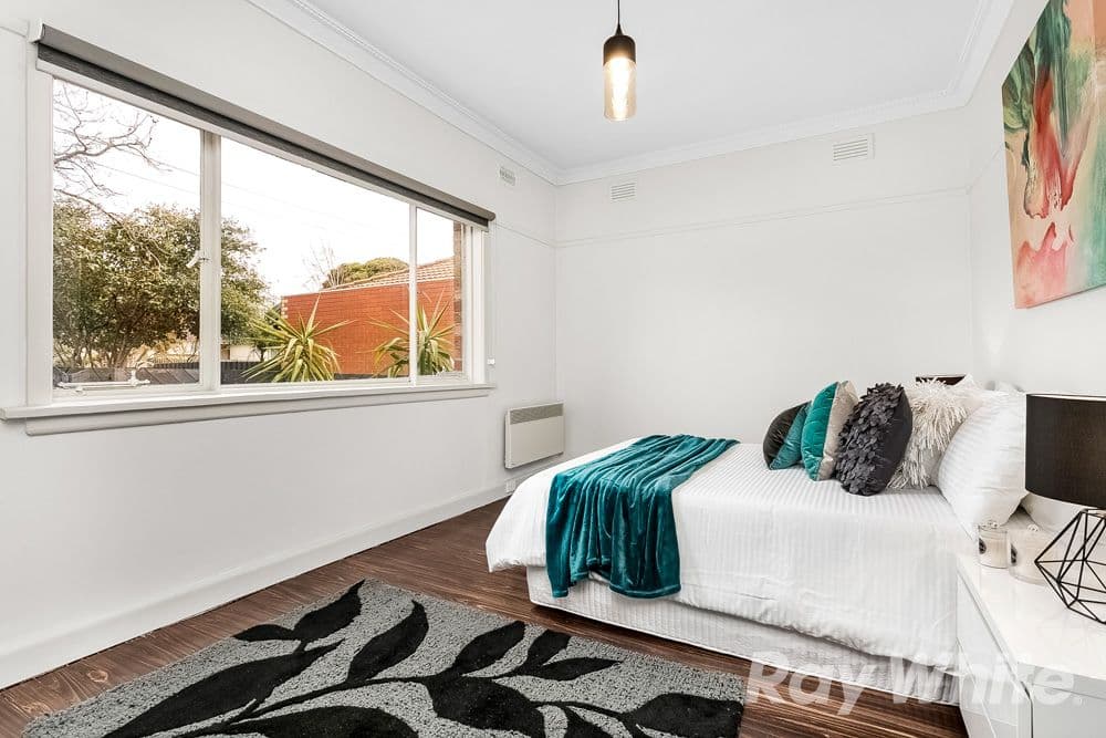 30 Goulburn Avenue, Reservoir VIC 3073, Reservoir - Thumbnail 6