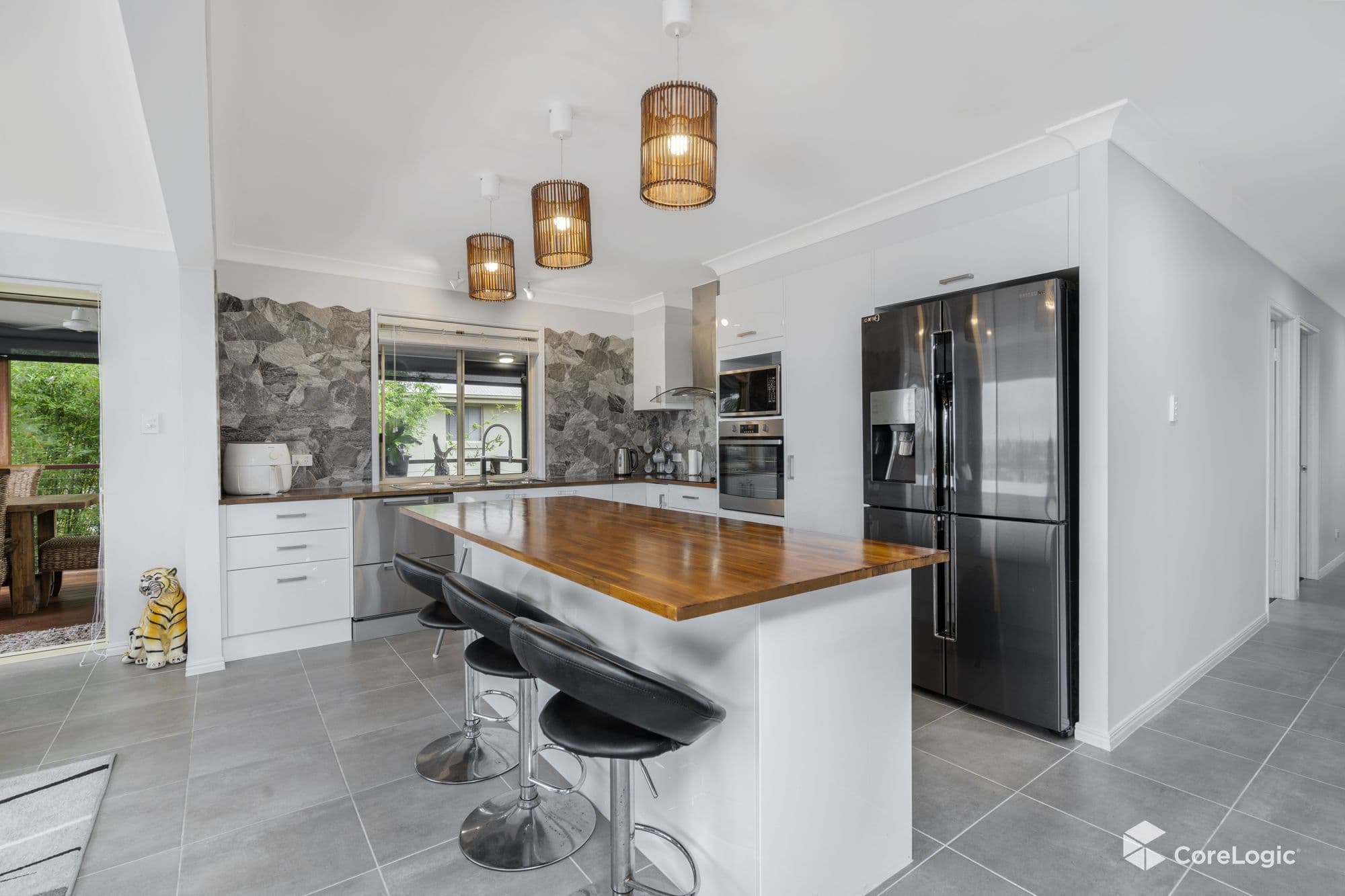 5 Denise Drive, Upper Coomera QLD 4209, Upper Coomera - Thumbnail 2