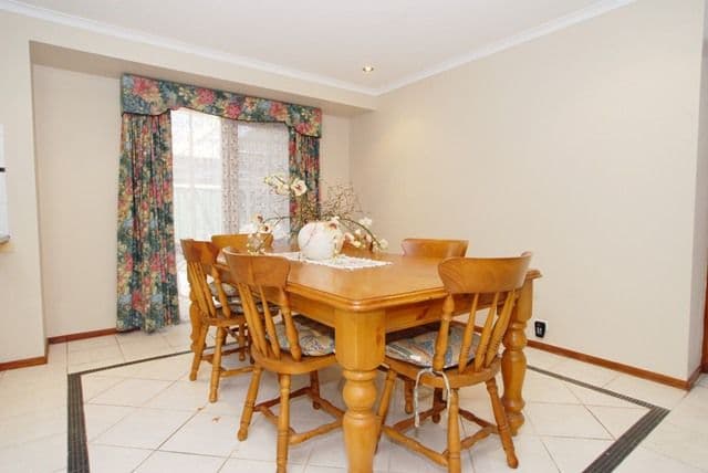 16 Mt Eagle Way, WYNDHAM VALE VIC 3024, Wyndham Vale - Thumbnail 4